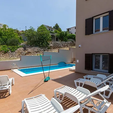 Ferienhaus Awesome In With Wifi *