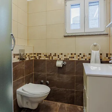 Ferienhaus Awesome In With Wifi