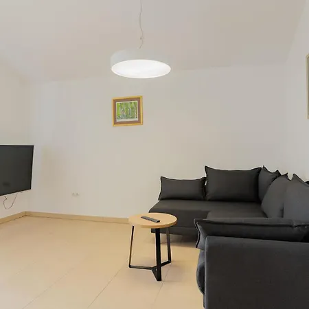 Ferienhaus Awesome In With Wifi