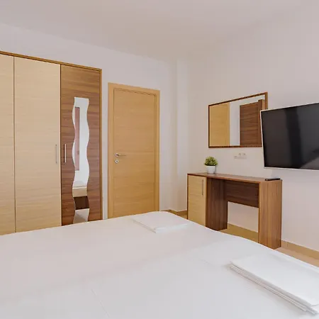 Vikendica Luxurious In
